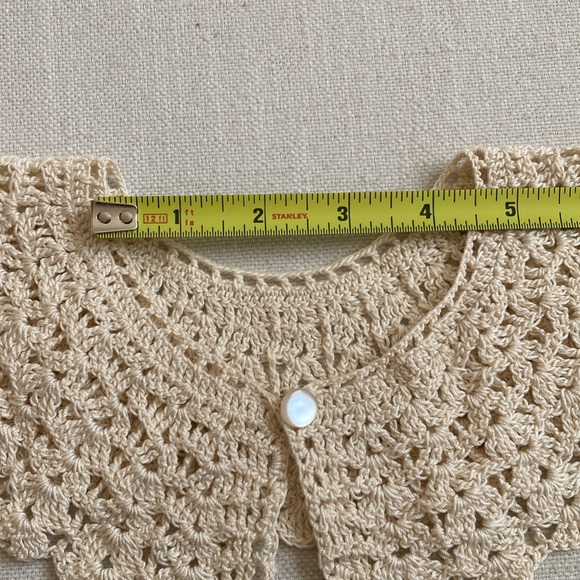 Handmade Crochet Lace Collar - Picture 9 of 15